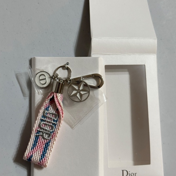 Dior Beauty Key Chain or Bag Charm NWT - Picture 5 of 5